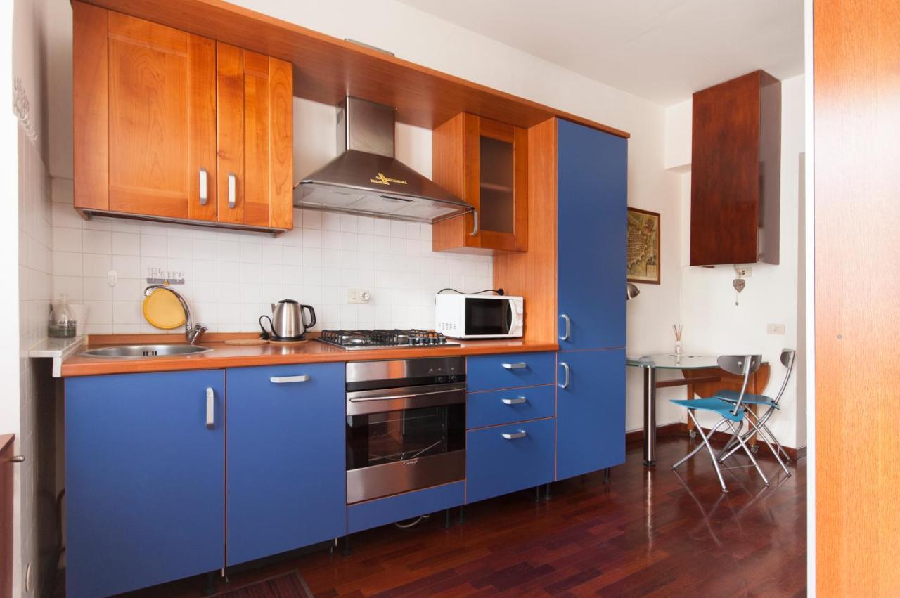 De Angeli Cozy Apartment- Youhosty Apartamento